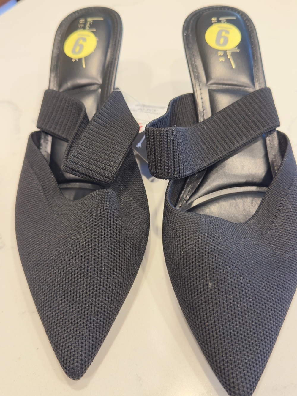 Black Pointed Knit pointy toe kitten heel
